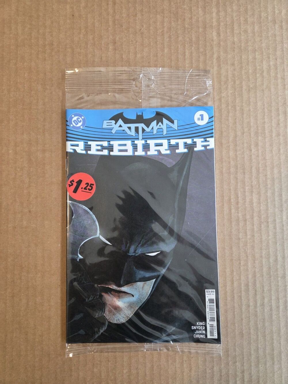 DC Comics Batman Rebirth #1 Dollar Tree Variant Sealed Condition $1.25 Sticker
